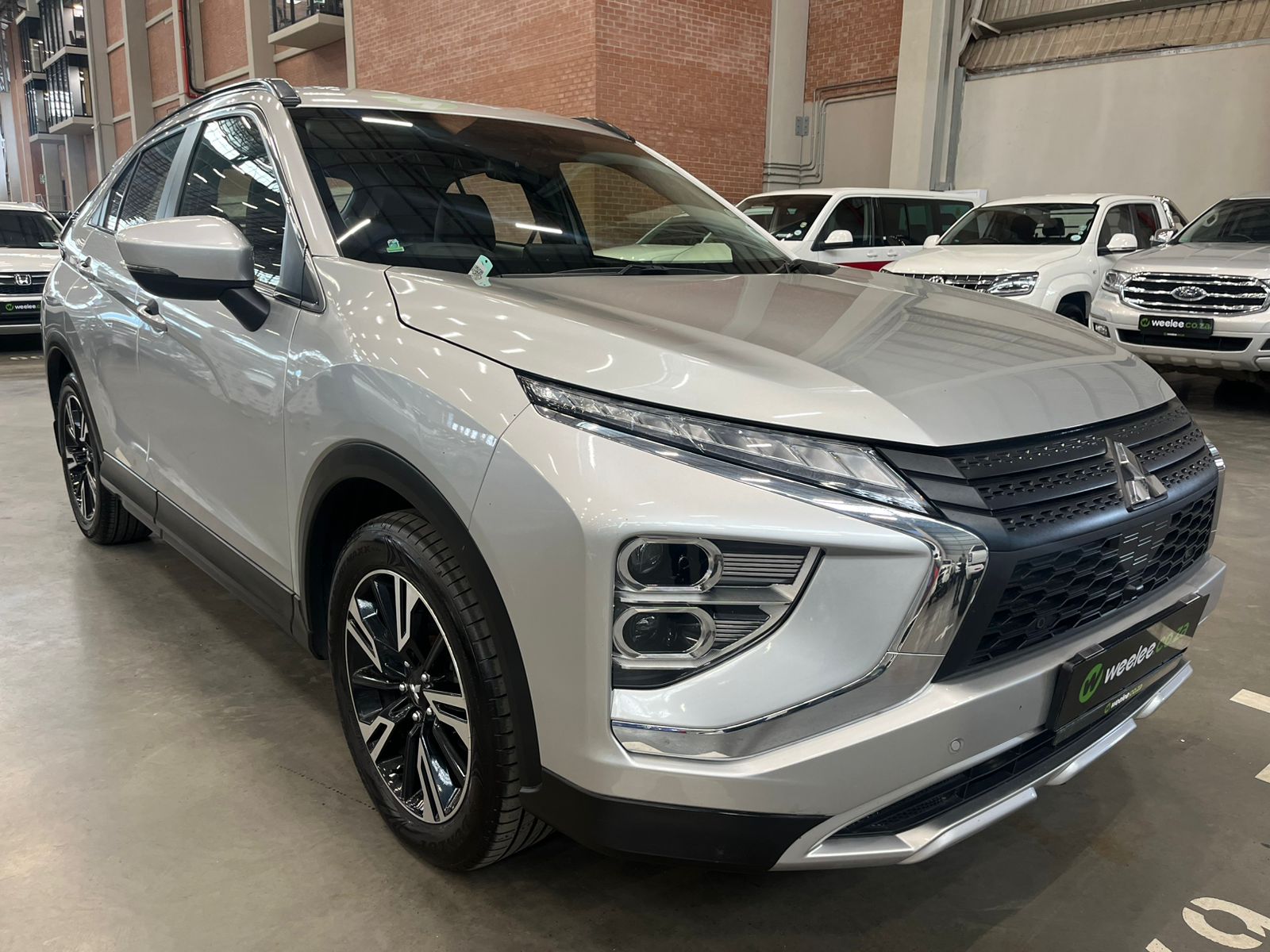 MITSUBISHI ECLIPSE CROSS ECLIPSE CROSS 2.0 GLS CVT